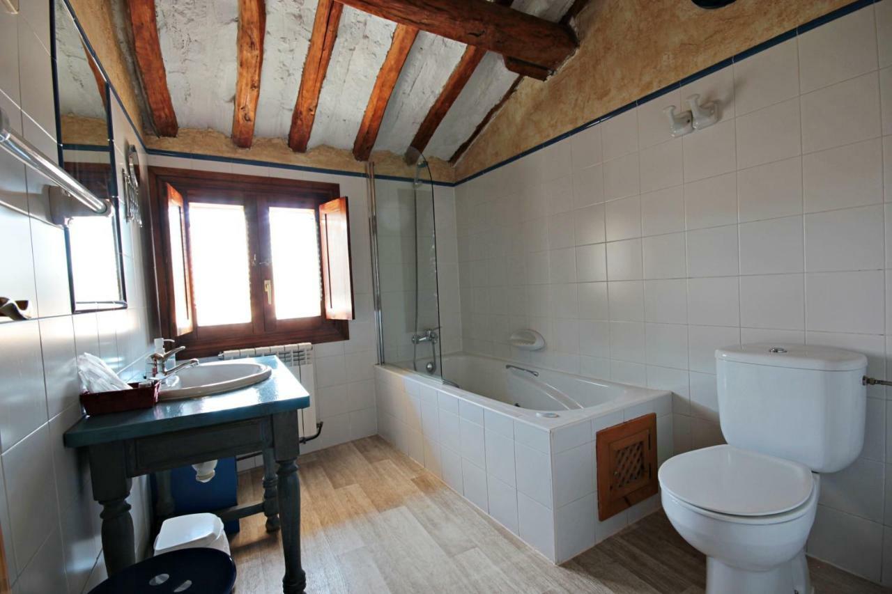Domitila Rooms Clavijo Ngoại thất bức ảnh